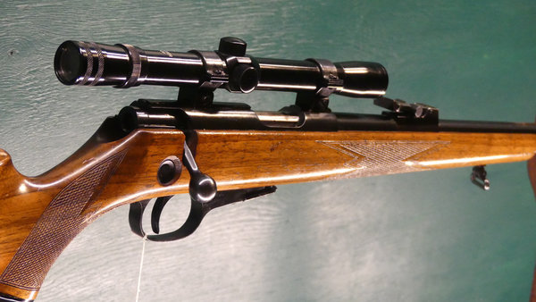 No. 210785 Walther Bolt Action Rifle .22lr (4/22)